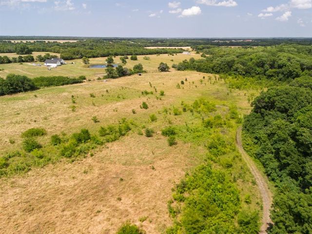 $476,000 | 1752 St Savoy Tx 75479, Savoy, TX 75479