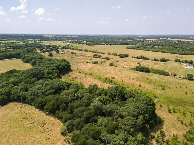 $476,000 | 1752 St Savoy Tx 75479, Savoy, TX 75479