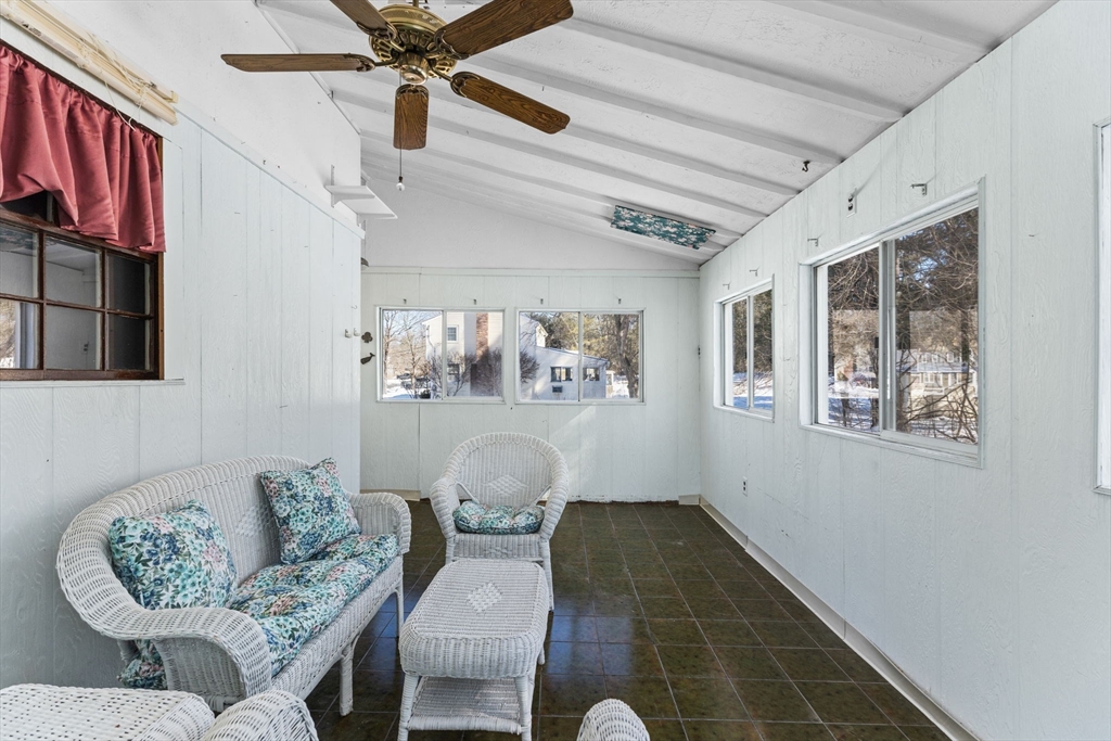 39 MacDonald Circle Walpole, MA 02081 - Photo 31 of 38 a living room with furniture