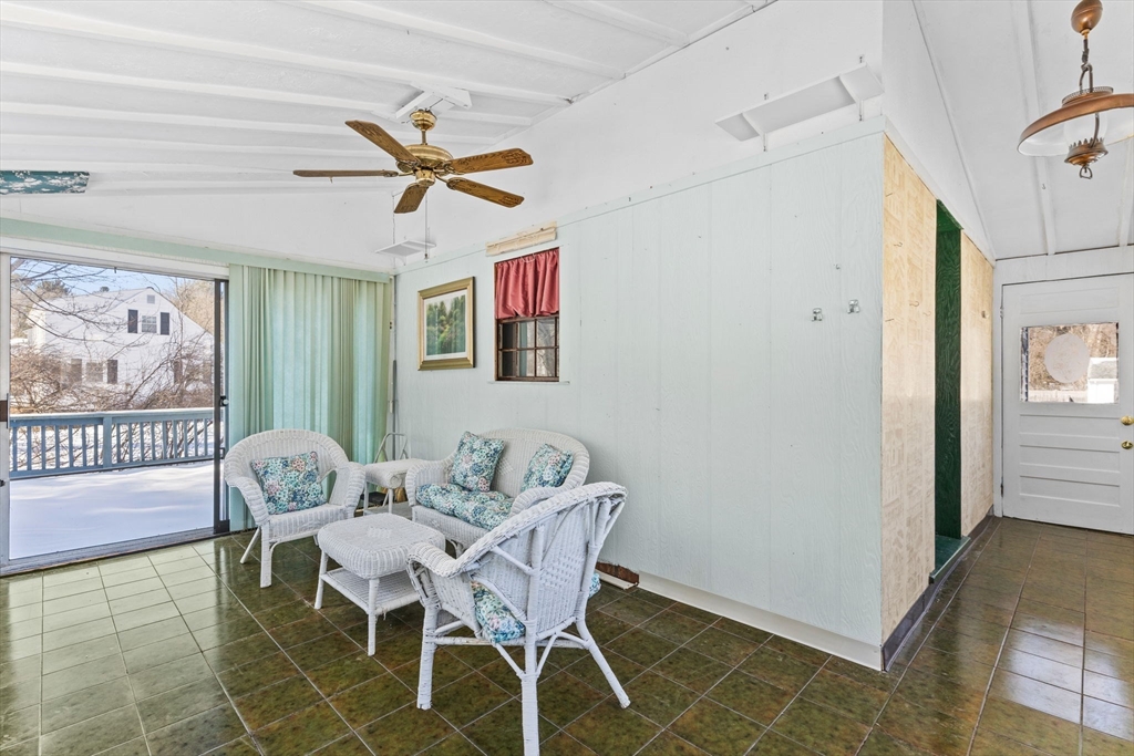 39 MacDonald Circle Walpole, MA 02081 - Photo 32 of 38 a dining room with furniture and window
