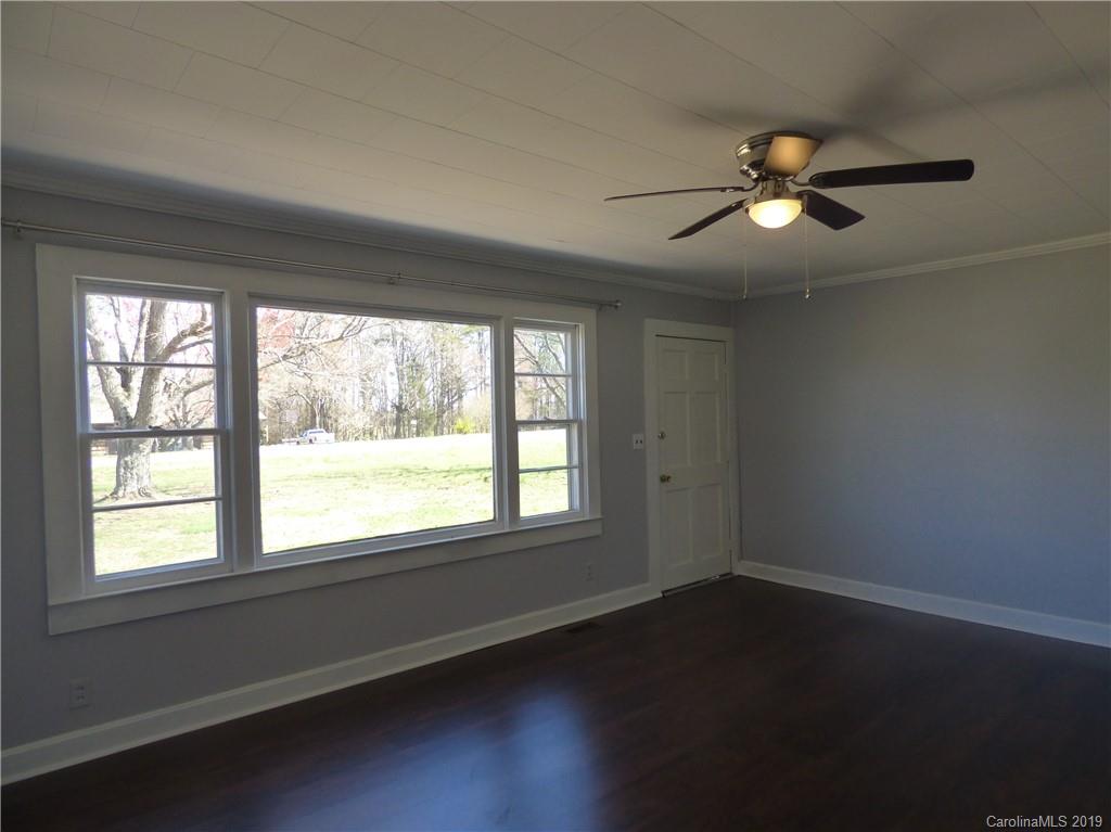 1005 Thompson Road Salisbury, NC 28147 - Photo 3 of 23