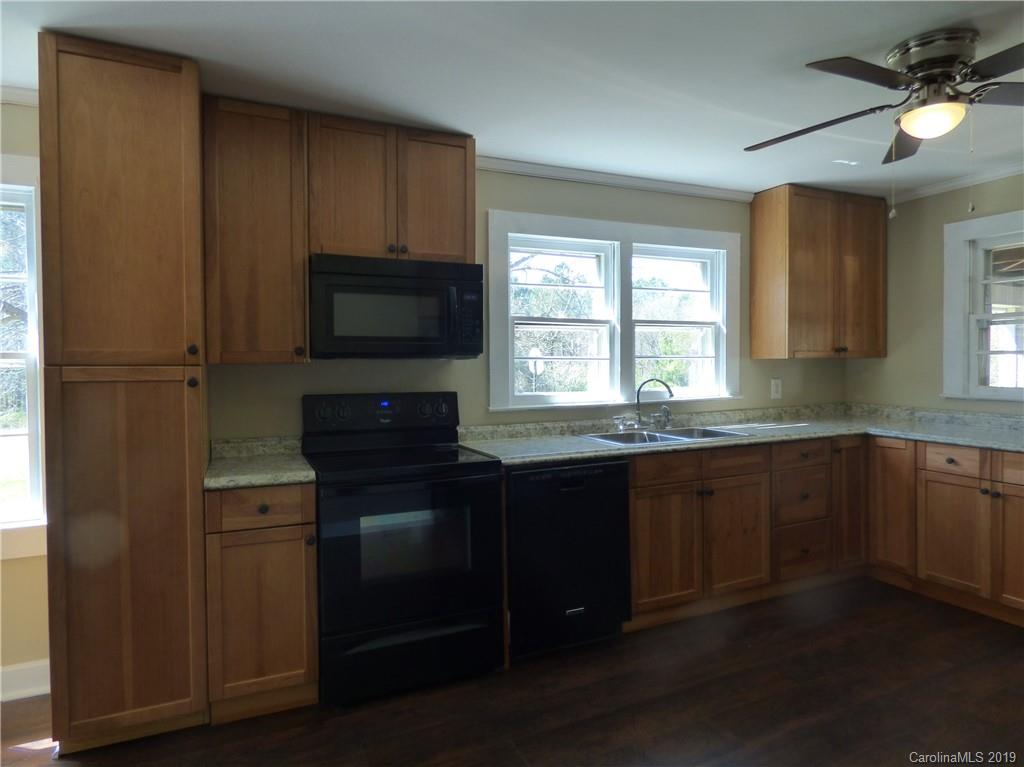 1005 Thompson Road Salisbury, NC 28147 - Photo 8 of 23