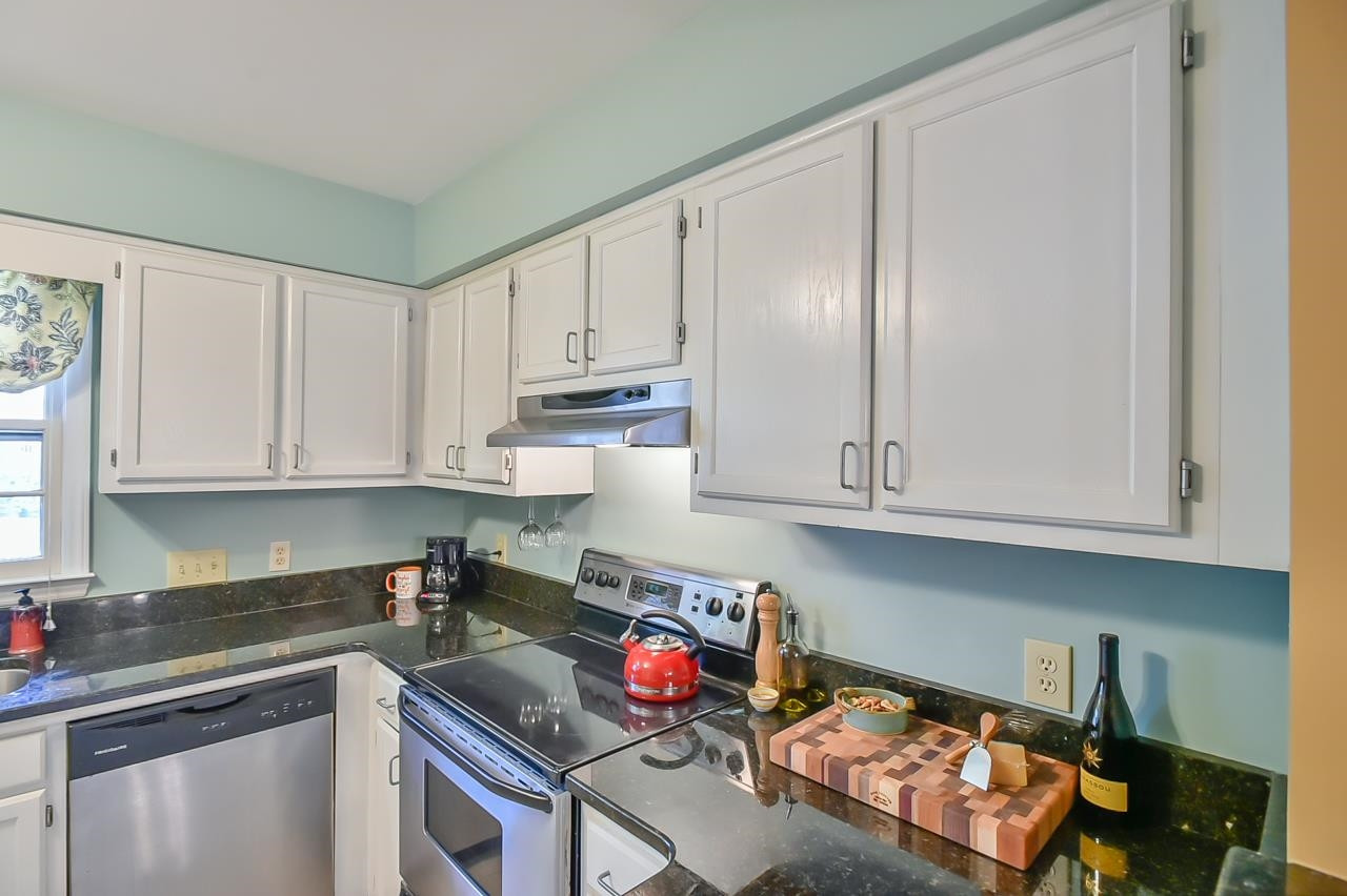 108 Shady Spring Place Durham, NC 27713 - Photo 14 of 34 Photo 14