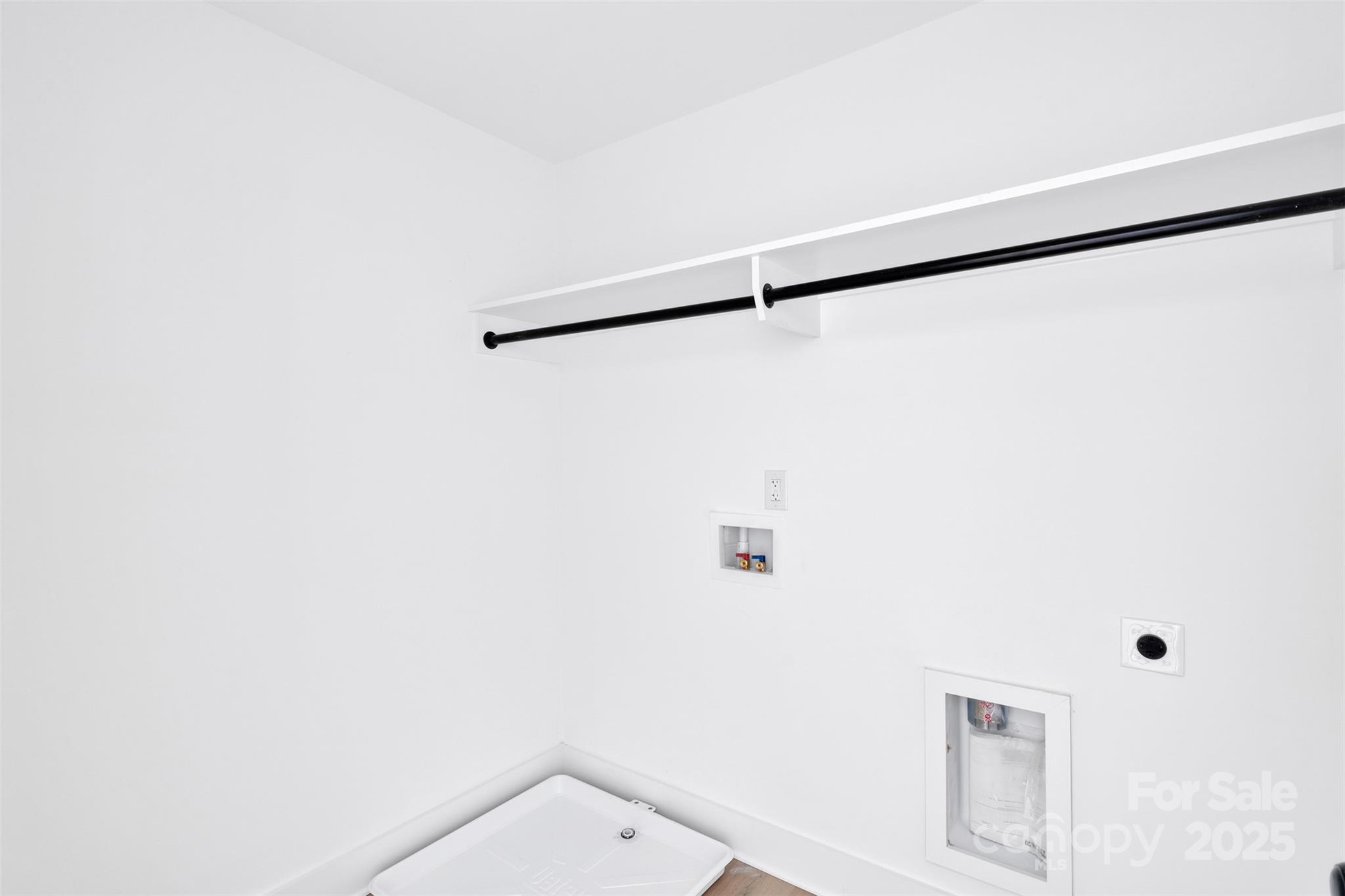3545 Lake Road Charlotte, NC 28269 - Photo 29 of 32 Gallery Image 29