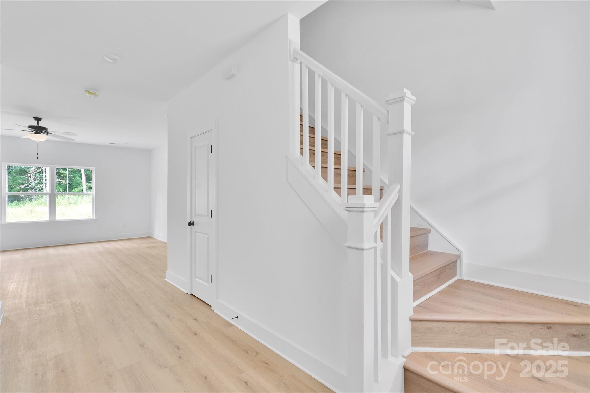 3545 Lake Road Charlotte, NC 28269 - Photo 10 of 32 Gallery Image 10