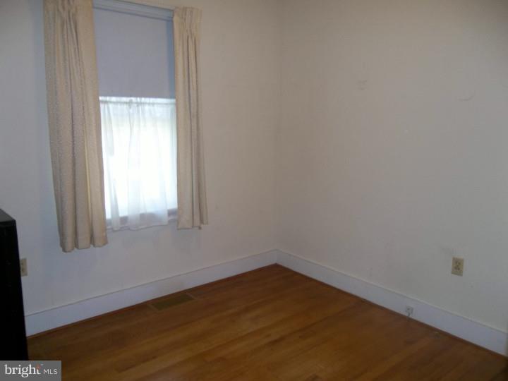 131 Knapp Road Lansdale, PA 19446 - Photo 9 of 19 Bedroom 3