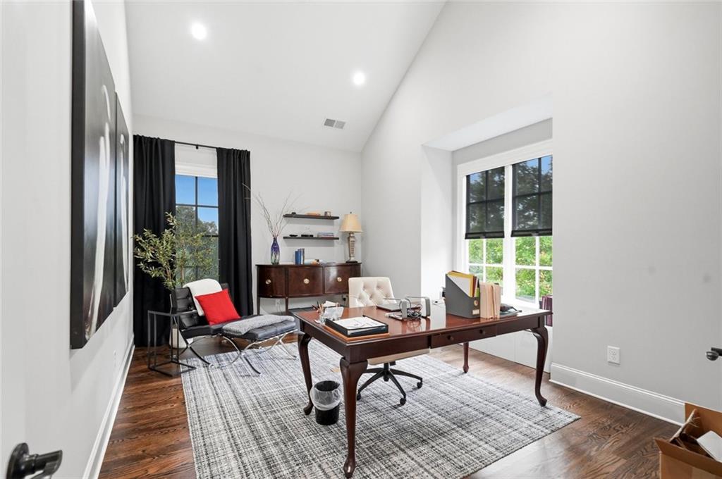 1012 Summit View Lane Alpharetta, GA 30004 - Photo 3 of 32
