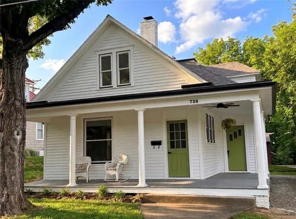$379,900 | 738 Welt Street, Weston, MO 64098