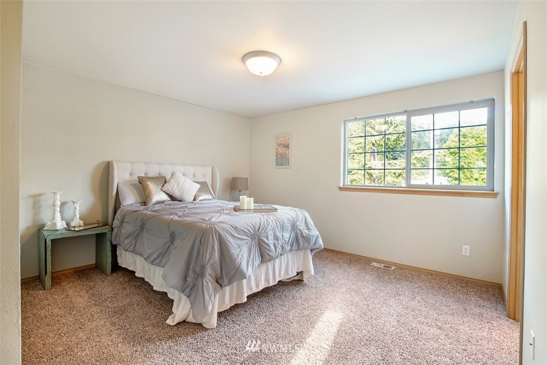 5016 Parker Road East Sumner, WA 98390 - Photo 21 of 25