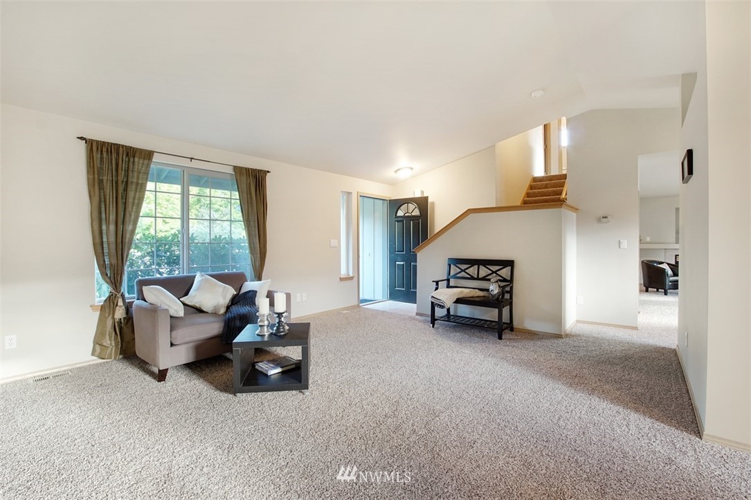 5016 Parker Road East Sumner, WA 98390 - Photo 6 of 25