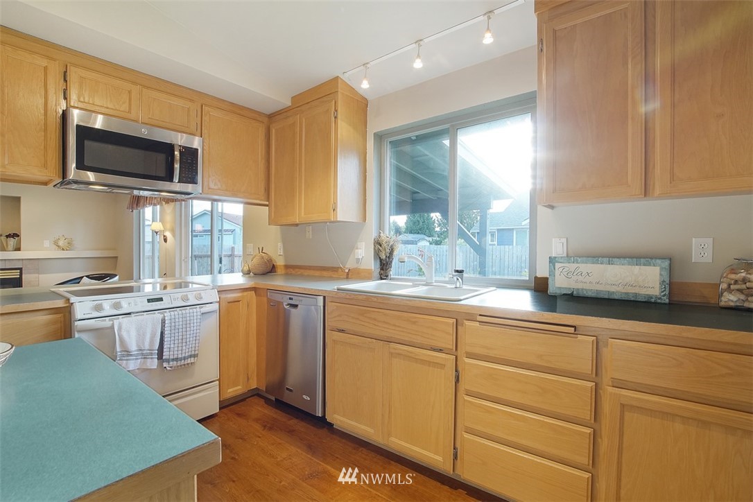 5016 Parker Road East Sumner, WA 98390 - Photo 9 of 25