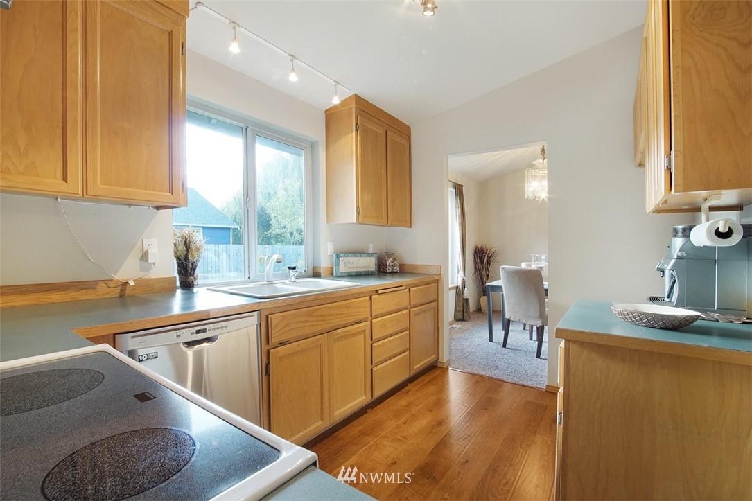 5016 Parker Road East Sumner, WA 98390 - Photo 10 of 25