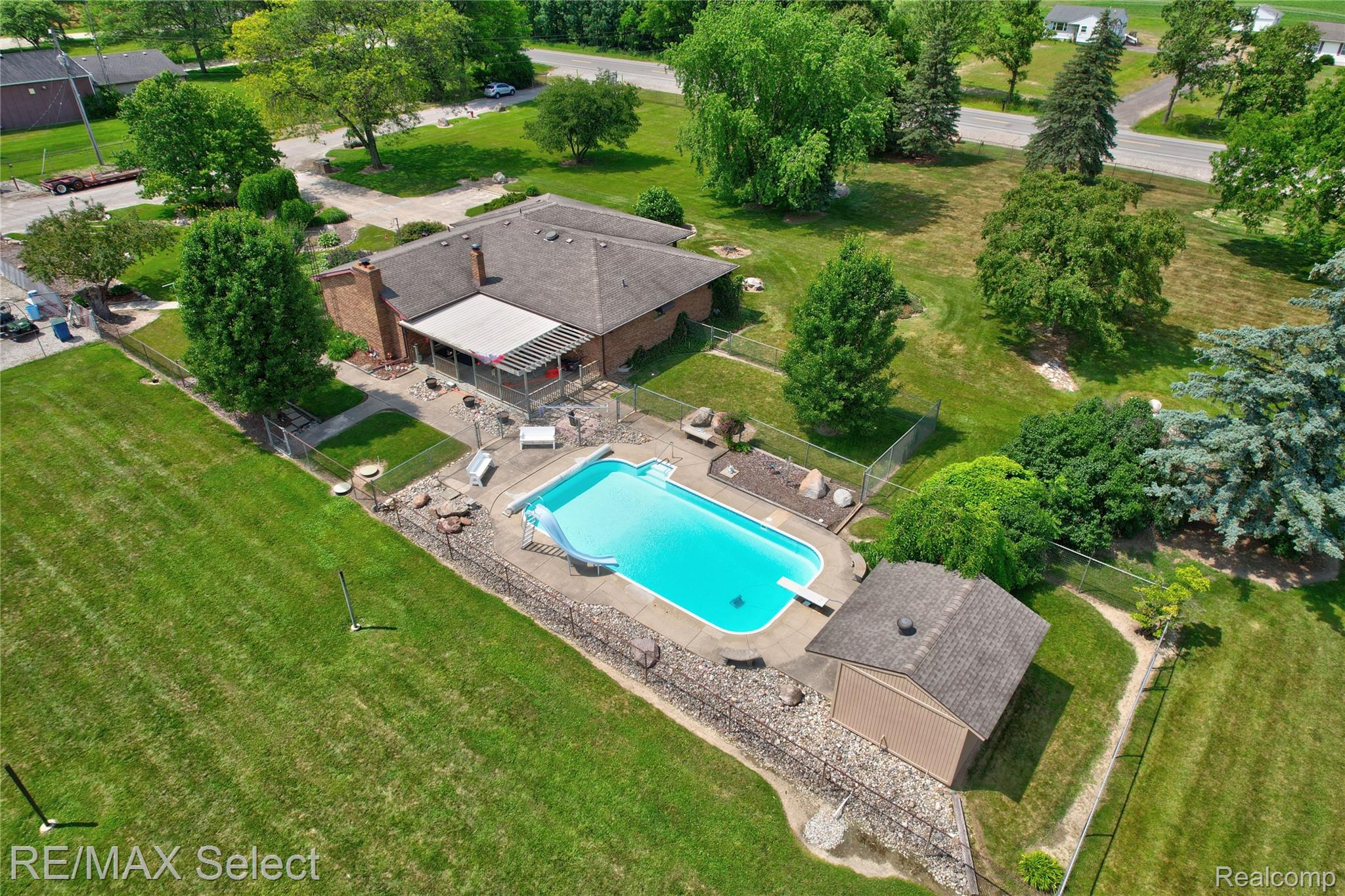9215 Gd Blanc Road Gaines, MI 48436 - Photo 42 of 54 9215 W. Grand Blanc Rd 19.jpg