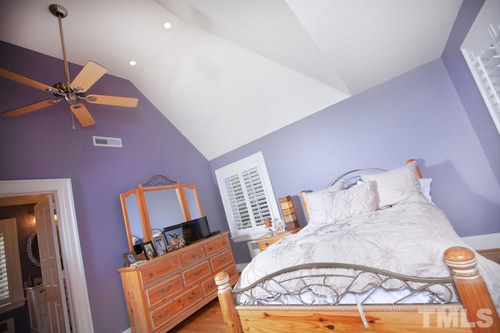 1617 Oberlin Road Raleigh, NC 27608 - Photo 11 of 25