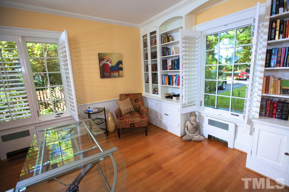 1617 Oberlin Road Raleigh, NC 27608 - Photo 5 of 25