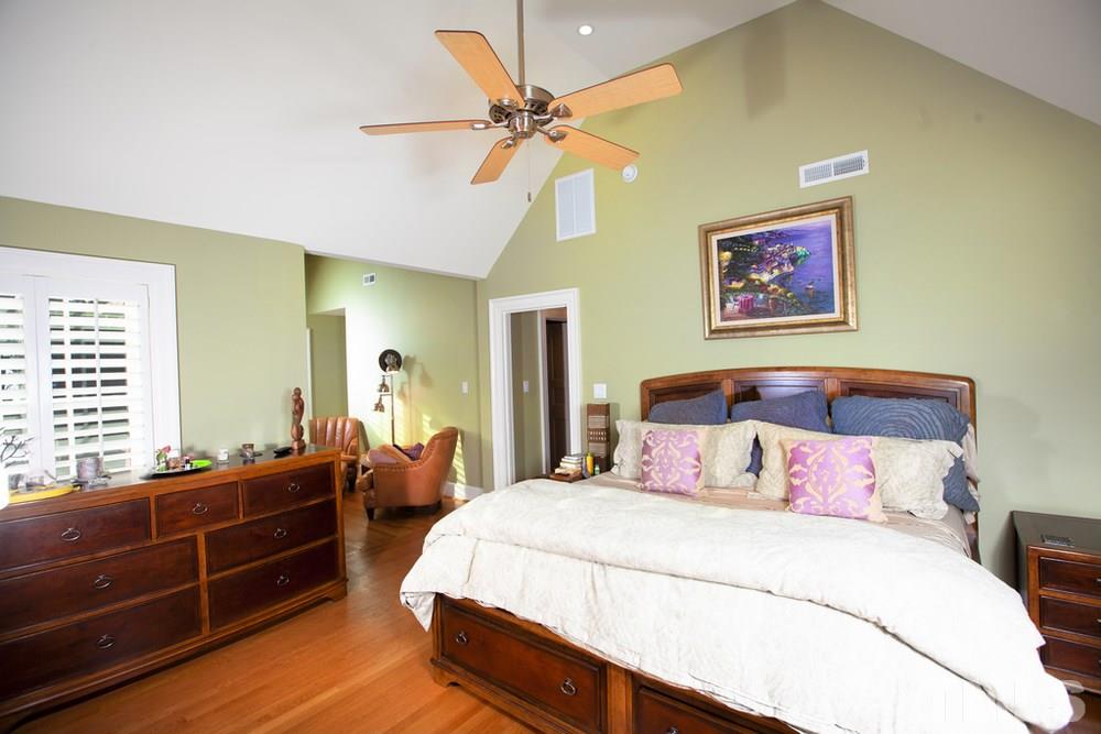 1617 Oberlin Road Raleigh, NC 27608 - Photo 9 of 25
