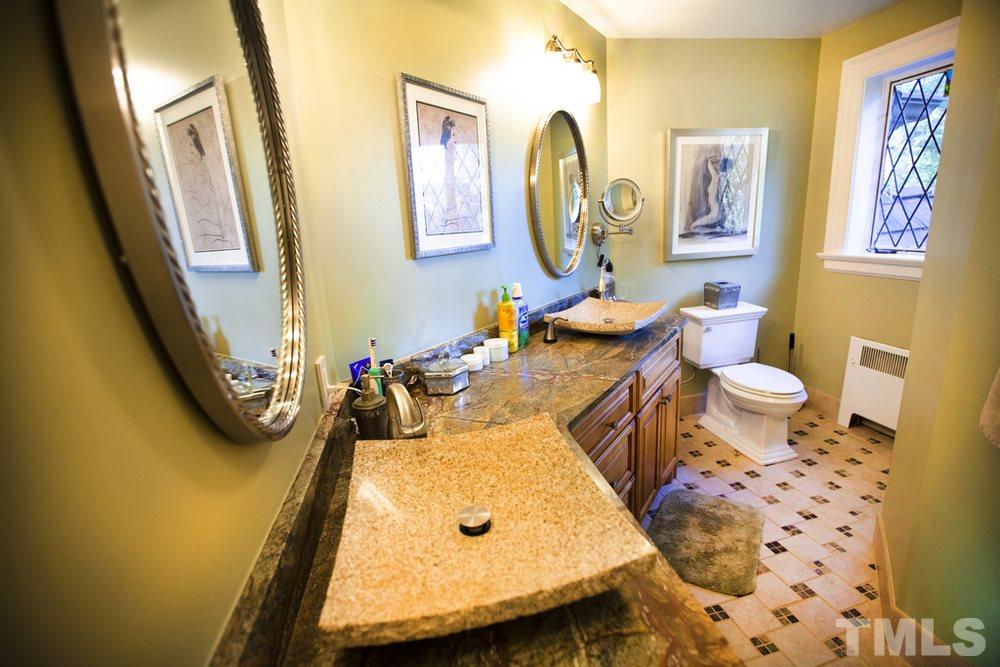 1617 Oberlin Road Raleigh, NC 27608 - Photo 10 of 25