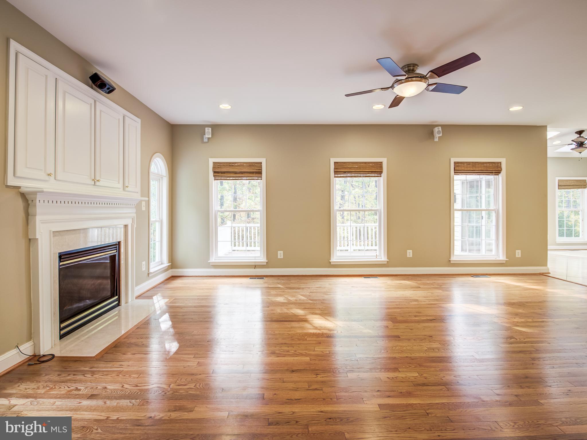 483 Poplar Road Fredericksburg, VA 22406 - Photo 12 of 64 Family Room equipped with surround sound speakers