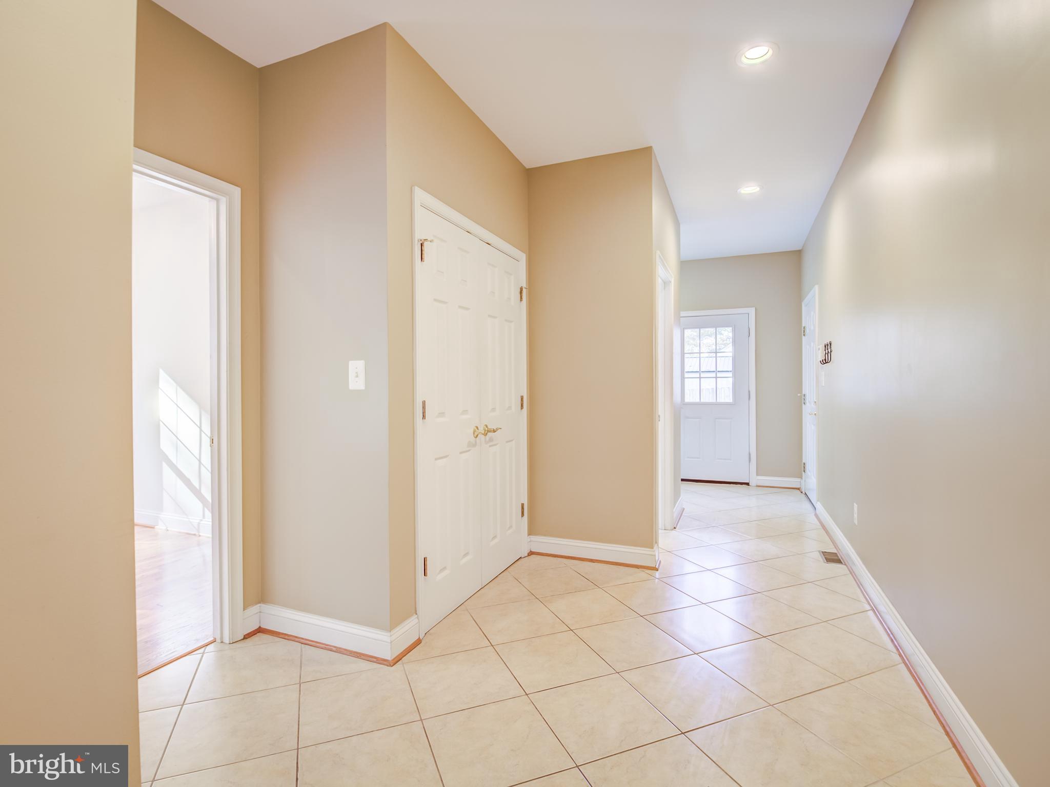 483 Poplar Road Fredericksburg, VA 22406 - Photo 30 of 64 Mudroom