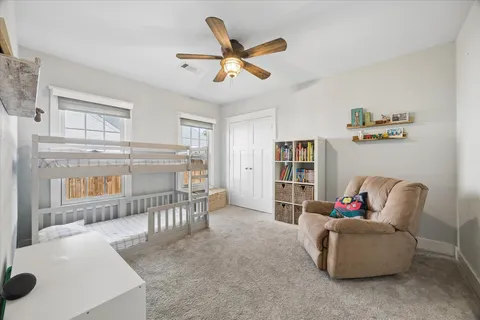 $995,000 | 729 Sue Barnett Drive, Houston, TX 77018
