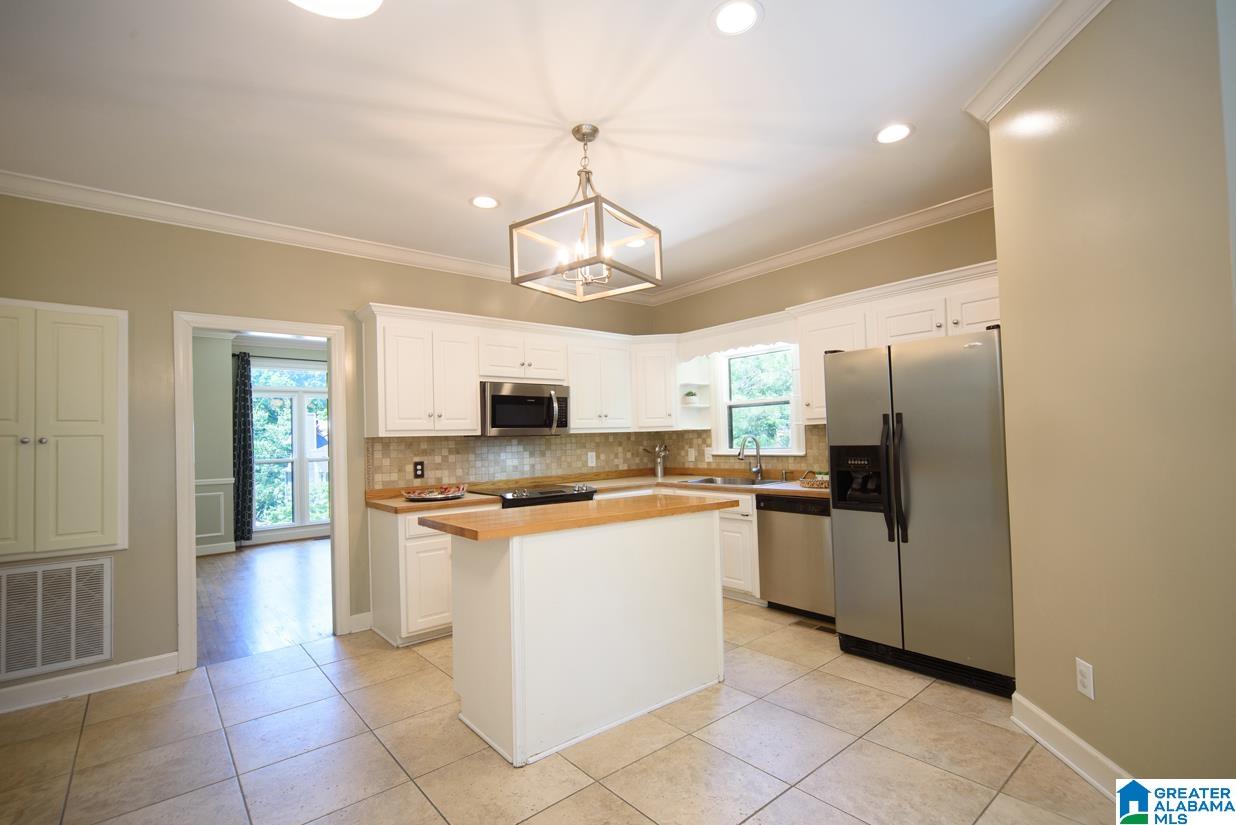478 Russet Hl Road Birmingham, AL 35244 - Photo 8 of 31