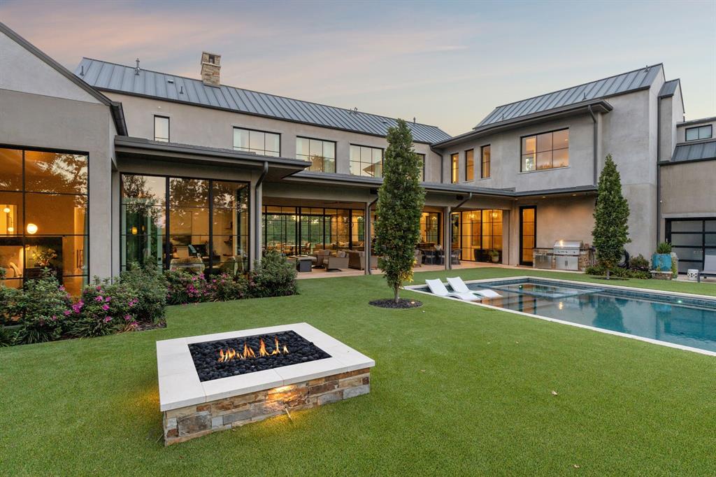1502 Bluffview Drive Roanoke, TX 76262 - Photo 29 of 34 a front view of house with yard and outdoor seating