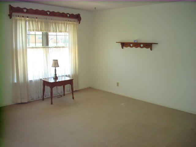 7250 Griffith Road Indianapolis, IN 46227 - Photo 3 of 12 Gallery Image 3