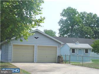 48 Quaker Road Pennsville, NJ 08070 - Photo 2 of 11