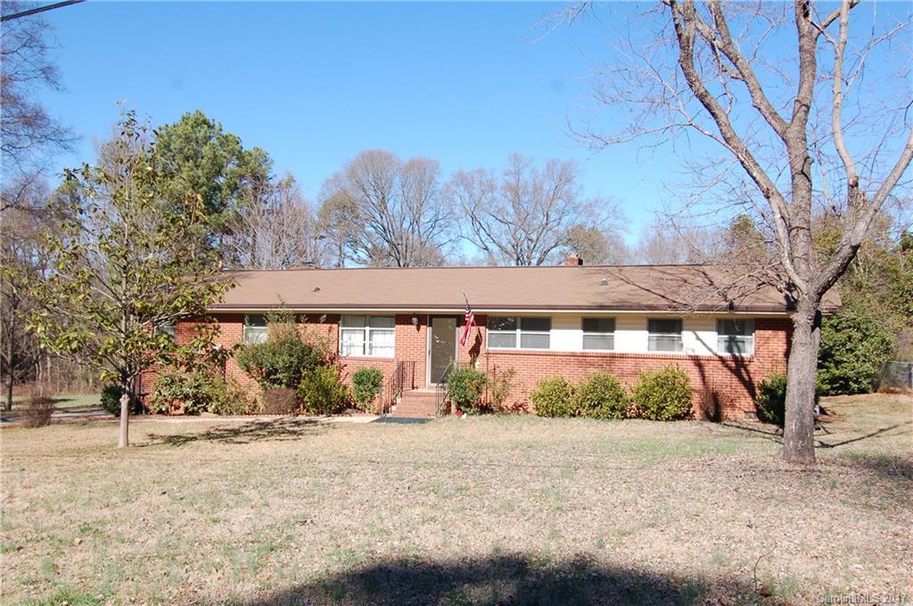 2721 Starnes Road Charlotte, NC 28214 - Photo 2 of 20 Gallery Image 2