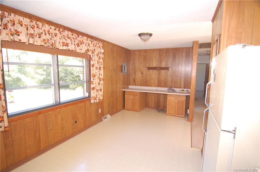 2721 Starnes Road Charlotte, NC 28214 - Photo 14 of 20 Gallery Image 14
