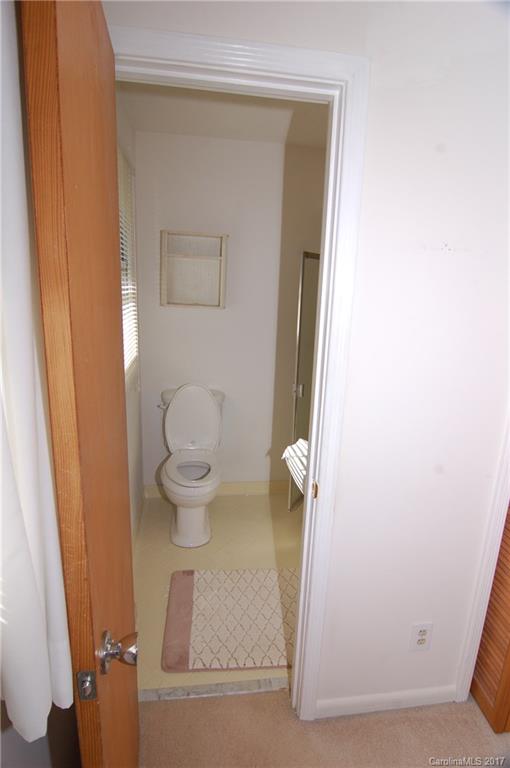 2721 Starnes Road Charlotte, NC 28214 - Photo 17 of 20 Gallery Image 17