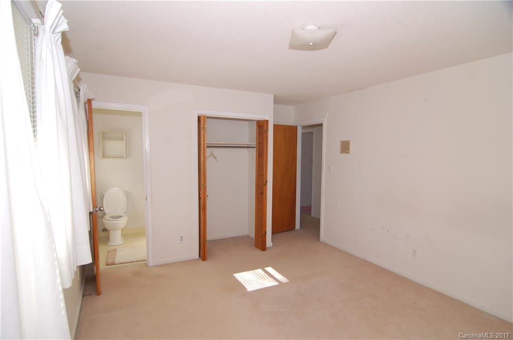 2721 Starnes Road Charlotte, NC 28214 - Photo 18 of 20 Gallery Image 18