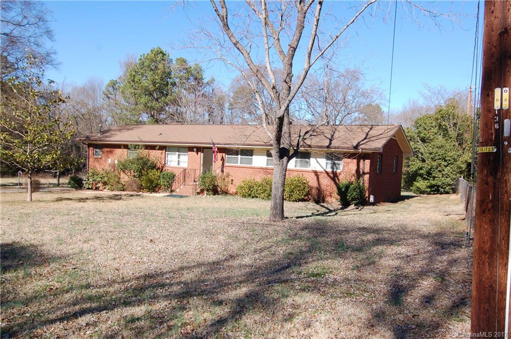 2721 Starnes Road Charlotte, NC 28214 - Photo 3 of 20 Gallery Image 3