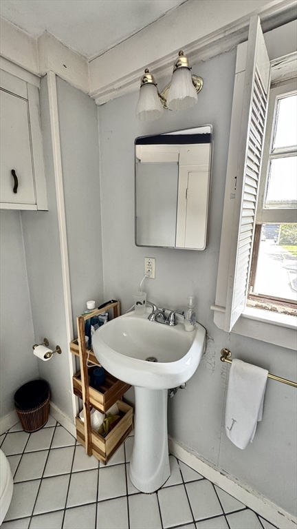 1 Washington Street, Unit 1 Marblehead, MA 01945 - Photo 9 of 10