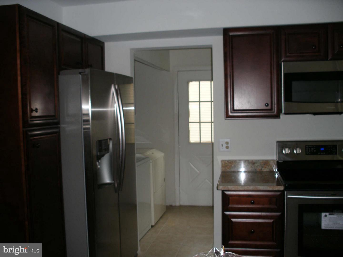 7213 Kyle's Landing Springfield, VA 22150 - Photo 10 of 14 Gallery Image 10