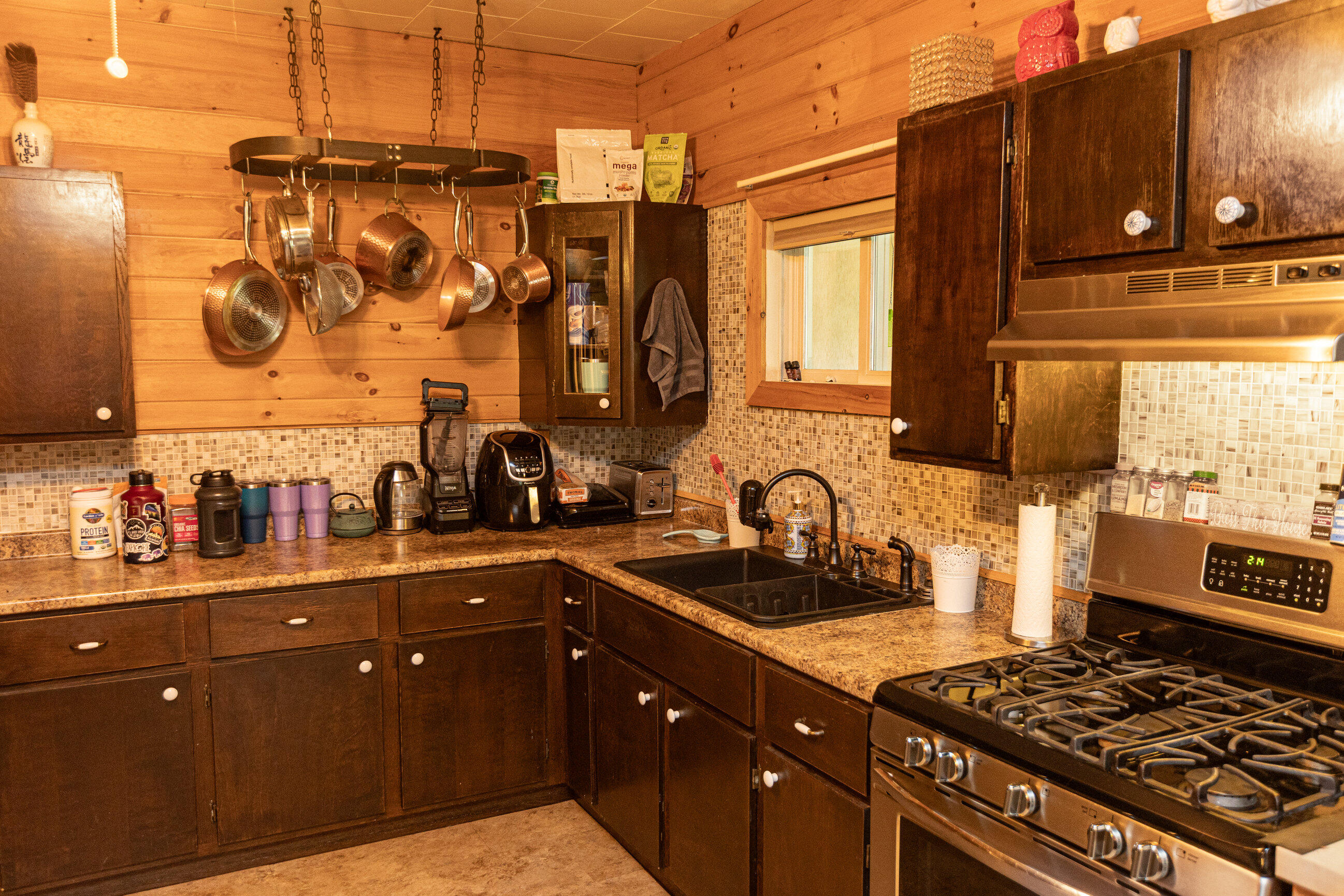 143 Mayfield Road Moscow, ME 04920 - Photo 23 of 84 1st Floor-1284