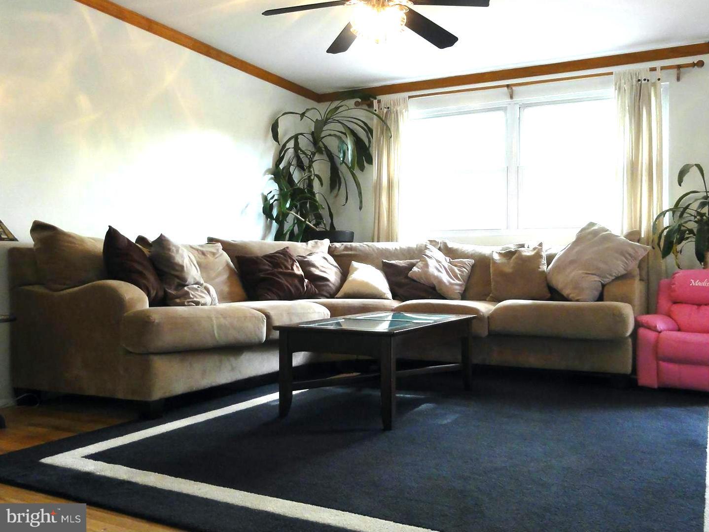 114 Thorden Road Reisterstown, MD 21136 - Photo 3 of 17 Awaiting your guests