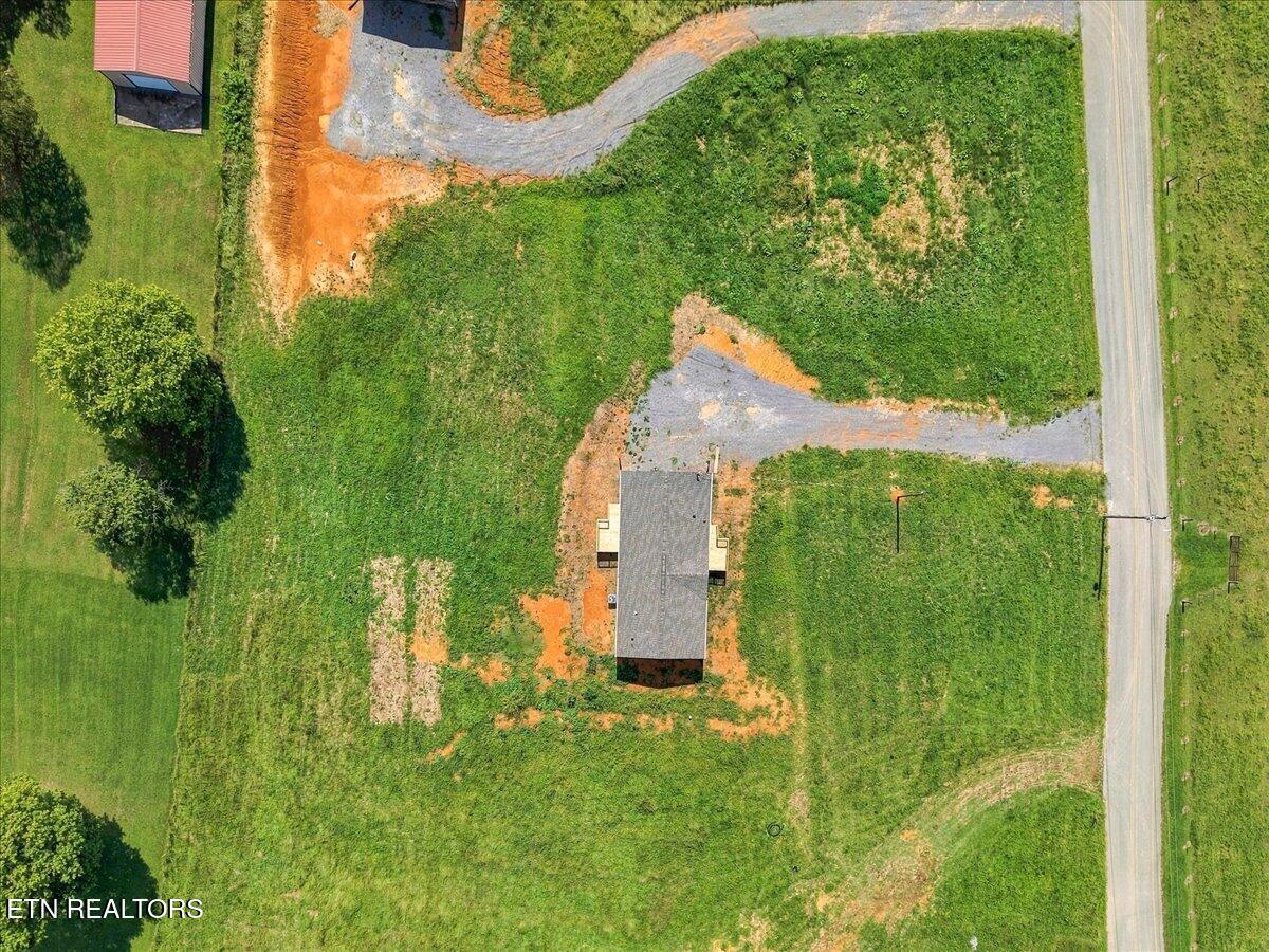 870 Shackleford Road Mosheim, TN 37818 - Photo 7 of 33 07-870_Shackleford_Road_Mosheim_007