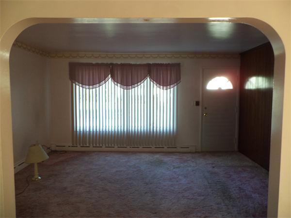 319 Lepes Road Somerset, MA 02726 - Photo 5 of 19 Gallery Image 5