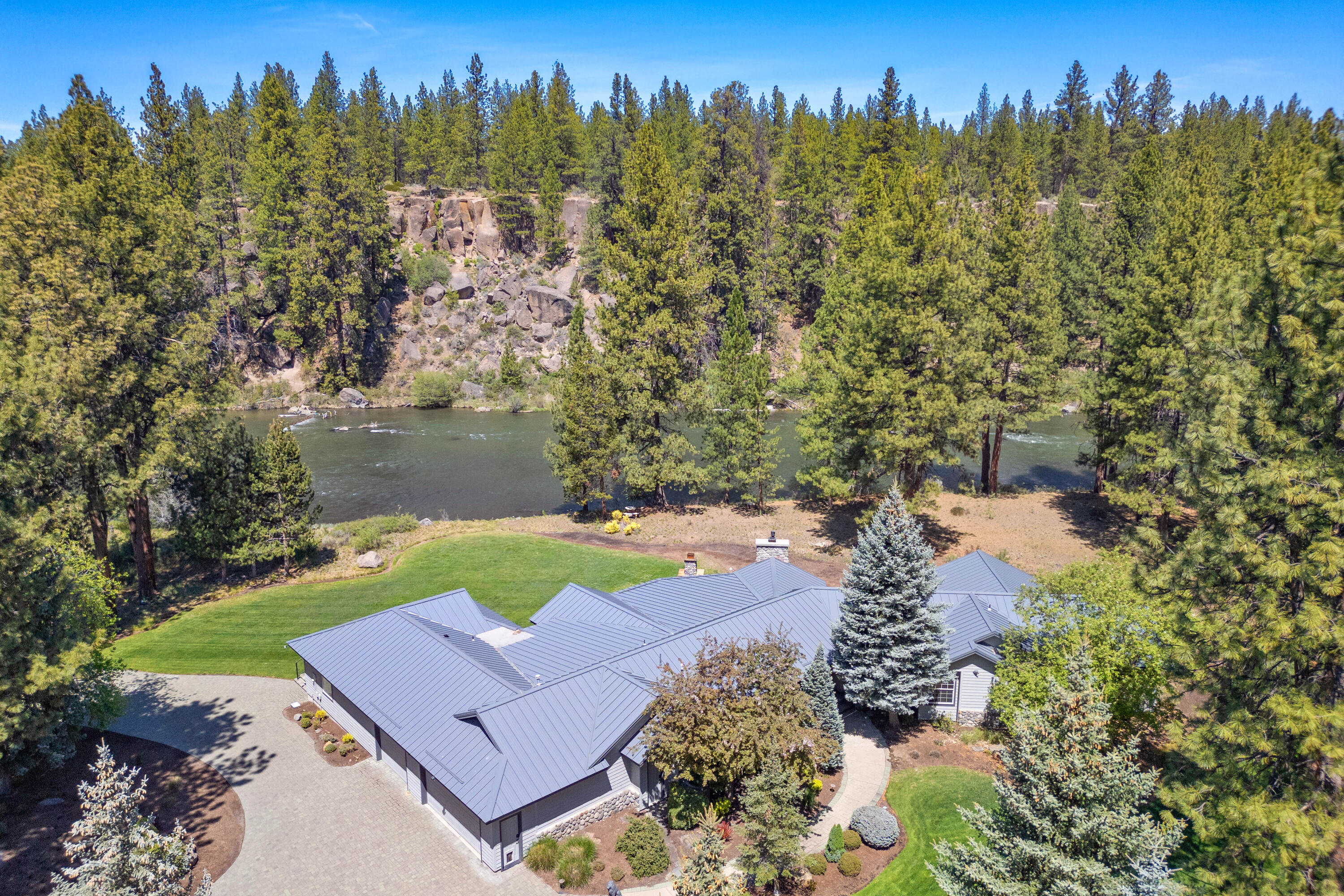 18880 Baker Road Bend, OR 97702 - Photo 22 of 70 Gallery Image 22