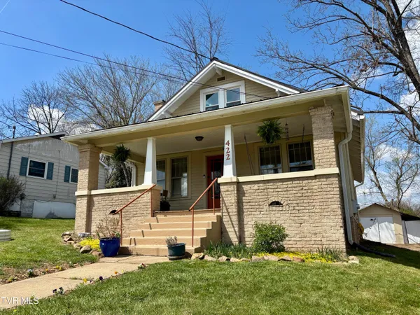 $259,900 | 422 Magnolia Avenue, Johnson City, TN 37604