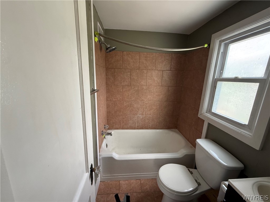 15 Heather Road Cheektowaga, NY 14225 - Photo 21 of 31 Gallery Image 21