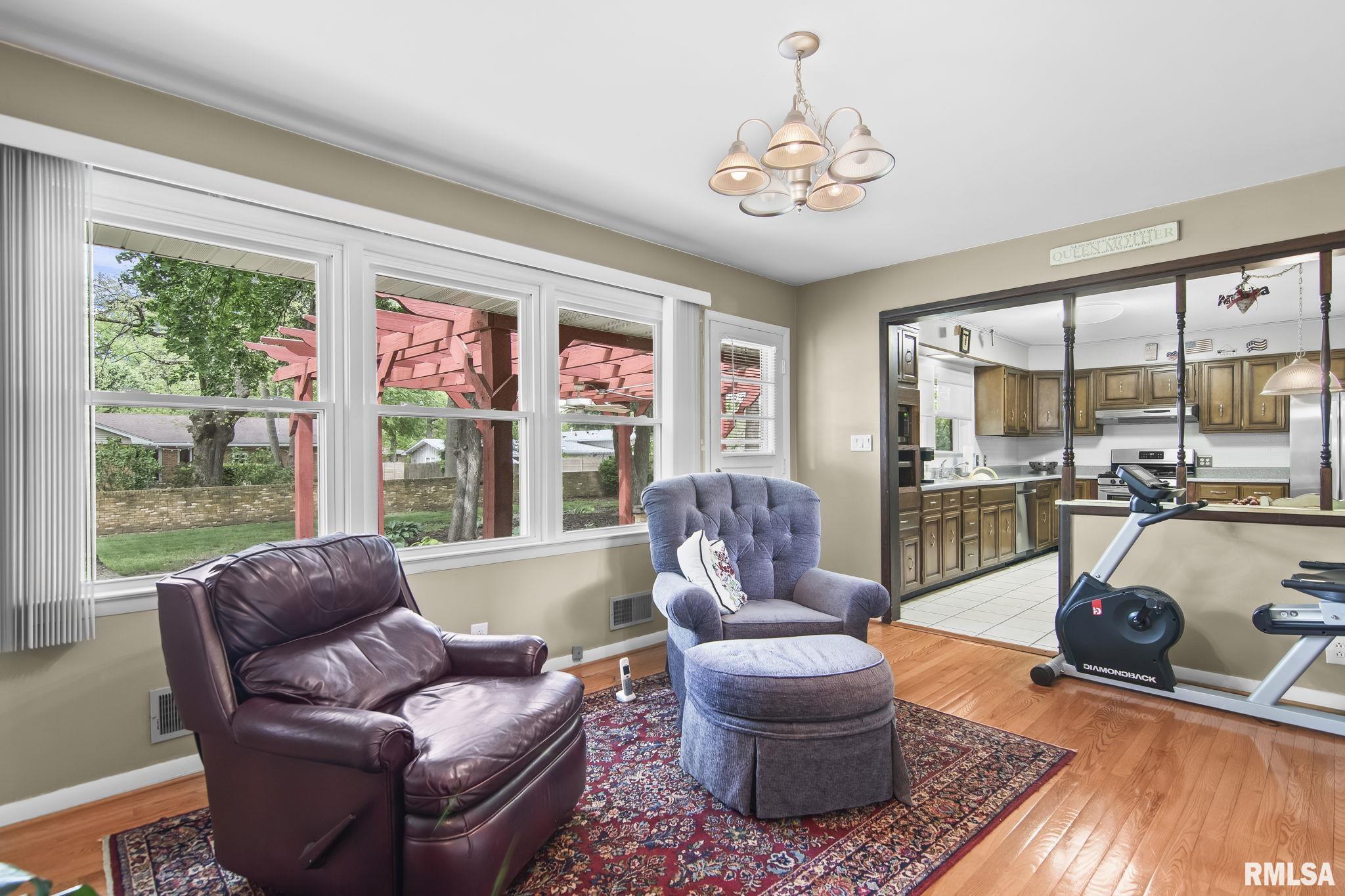 13 Top Hill Lane Springfield, IL 62704 - Photo 13 of 32