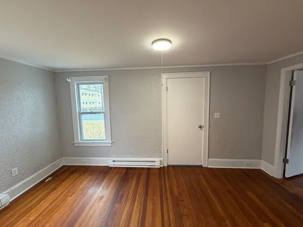 $1,750 | 636 McKinstry Avenue, Unit 1, Chicopee, MA 01020