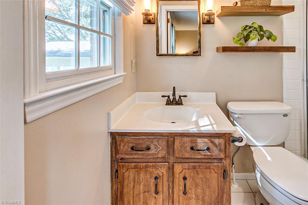 1174 Pleasant Ridge Road Ramseur, NC 27316 - Photo 17 of 38 Owner's bath, ceramic floor