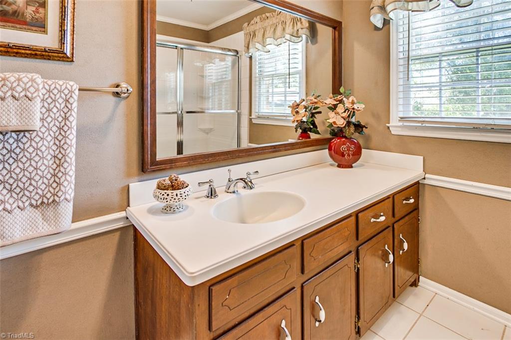 1174 Pleasant Ridge Road Ramseur, NC 27316 - Photo 20 of 38 Hall bath, ceramic floor