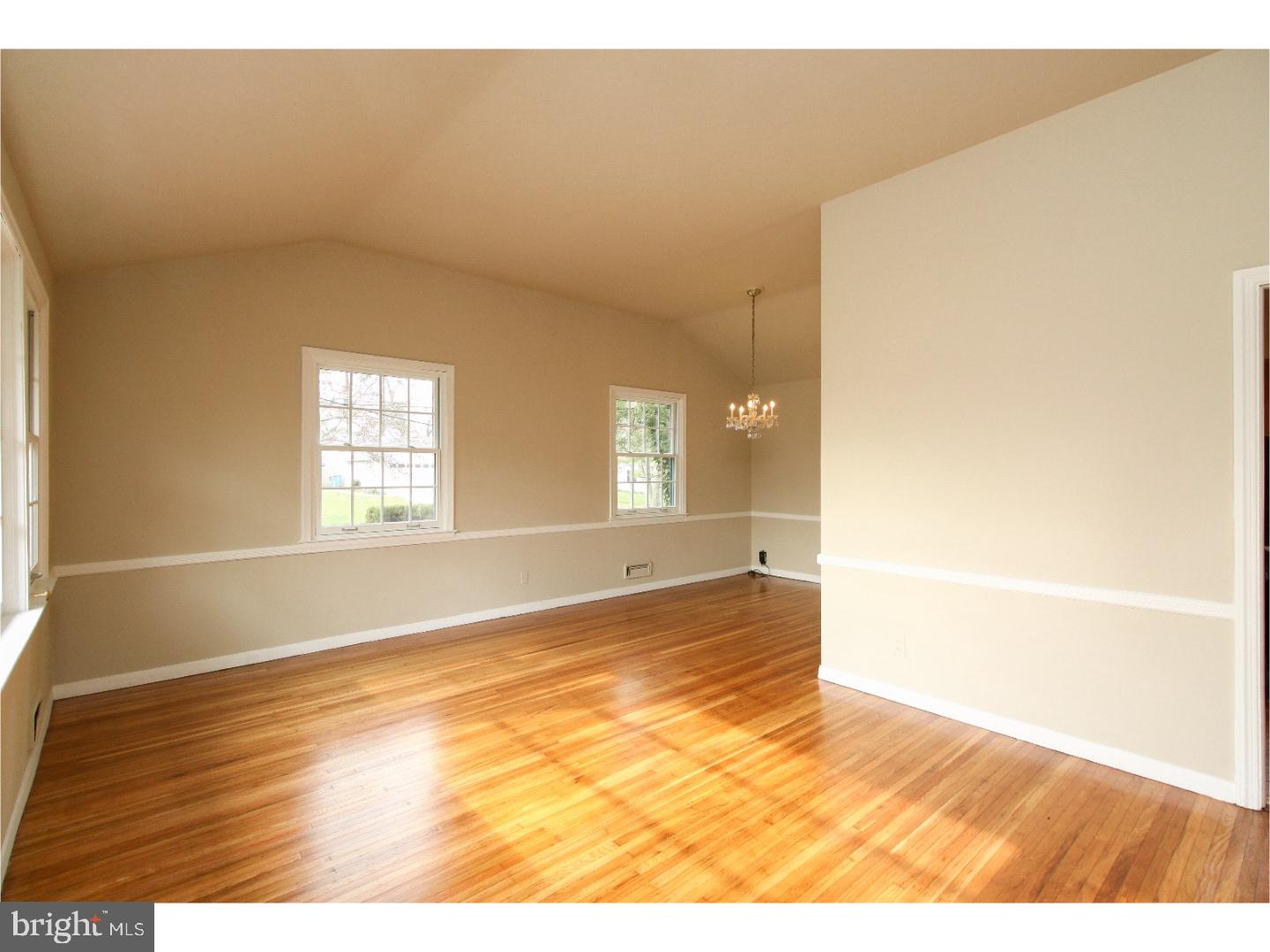1105 Cooperskill Road Cherry Hill, NJ 08034 - Photo 7 of 24 Gallery Image 7
