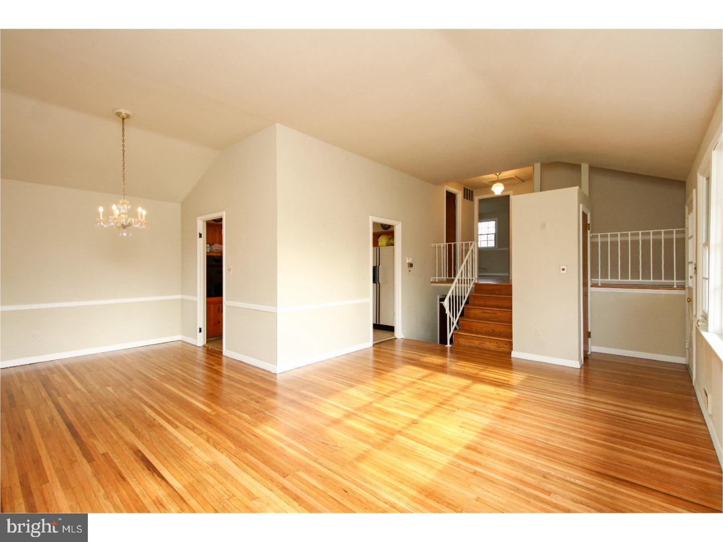1105 Cooperskill Road Cherry Hill, NJ 08034 - Photo 9 of 24 Gallery Image 9