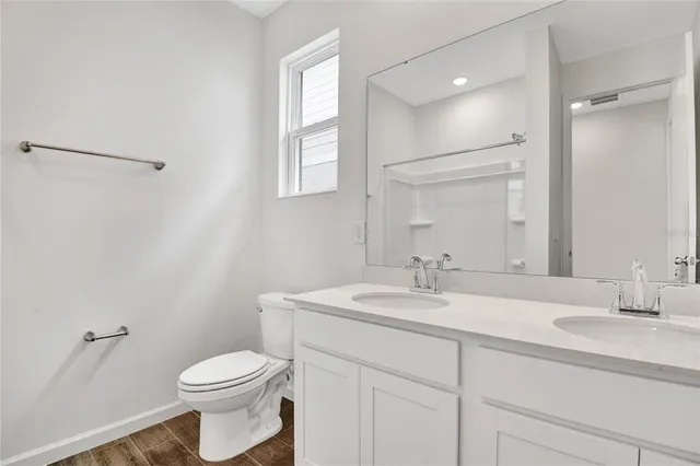 $293,950 | 804 Lake Dell Drive, Dundee, FL 33838