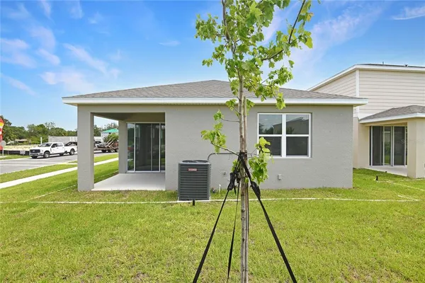 $291,950 | 804 Lake Dell Drive, Dundee, FL 33838